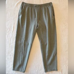 Nike Men's Olive Green Performance Joggers